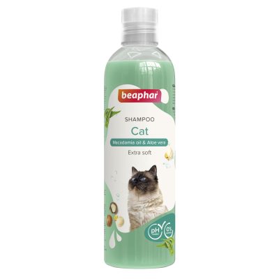 Beaphar Cat Shampoo with Macadamia Oil & Aloe Vera 250ml
